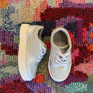 Oomphies Kids Silver Glitter Sneakers